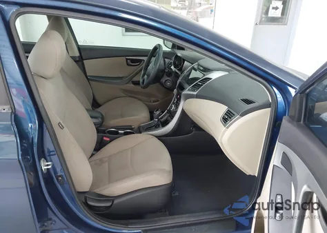 2016 Hyundai Elantra Se z USA, uszkodzony, nr VIN 5NPDH4AE8GH769659